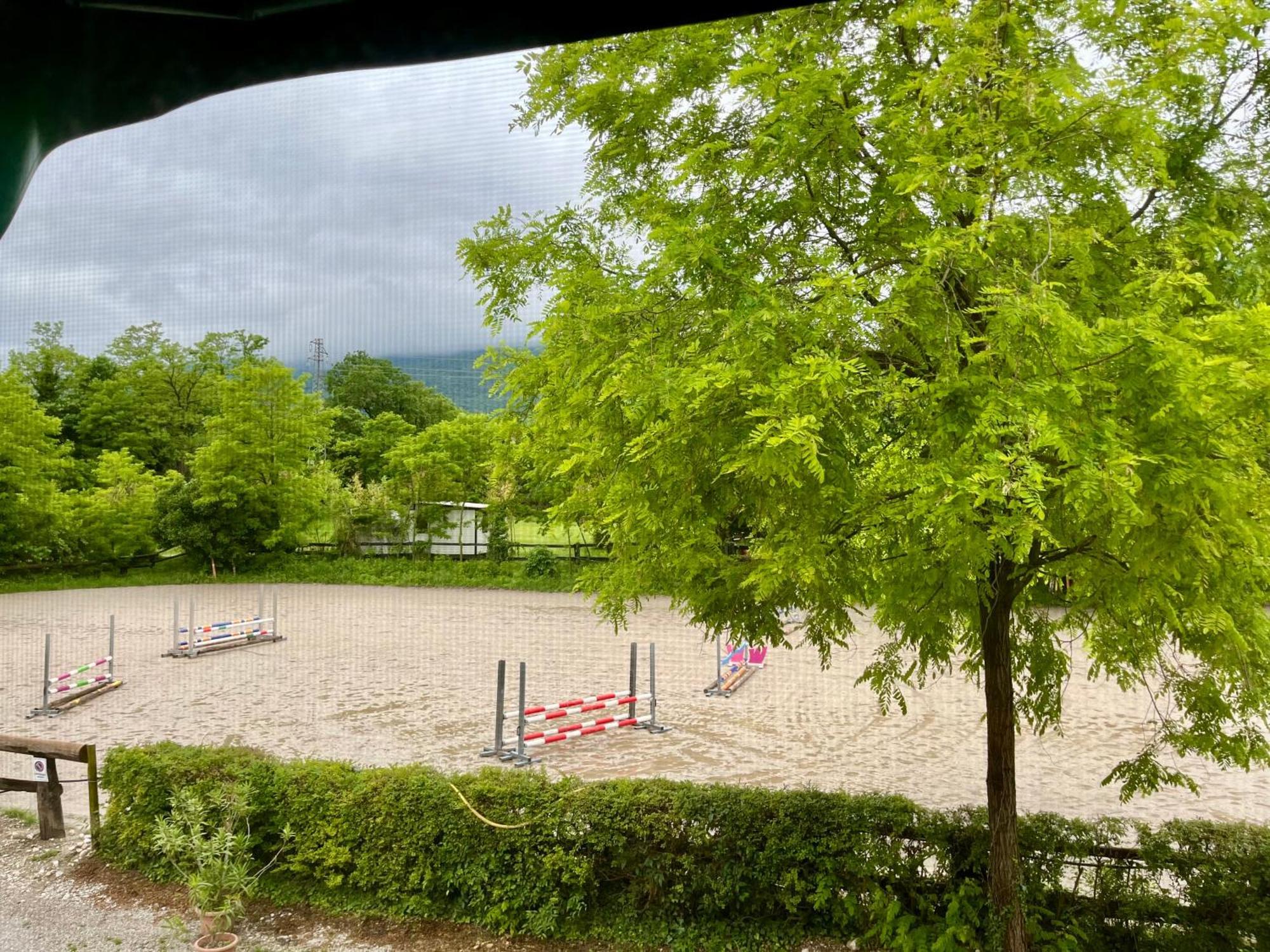 Agriturismo Al Ranch 카스텔로 다비아노 외부 사진